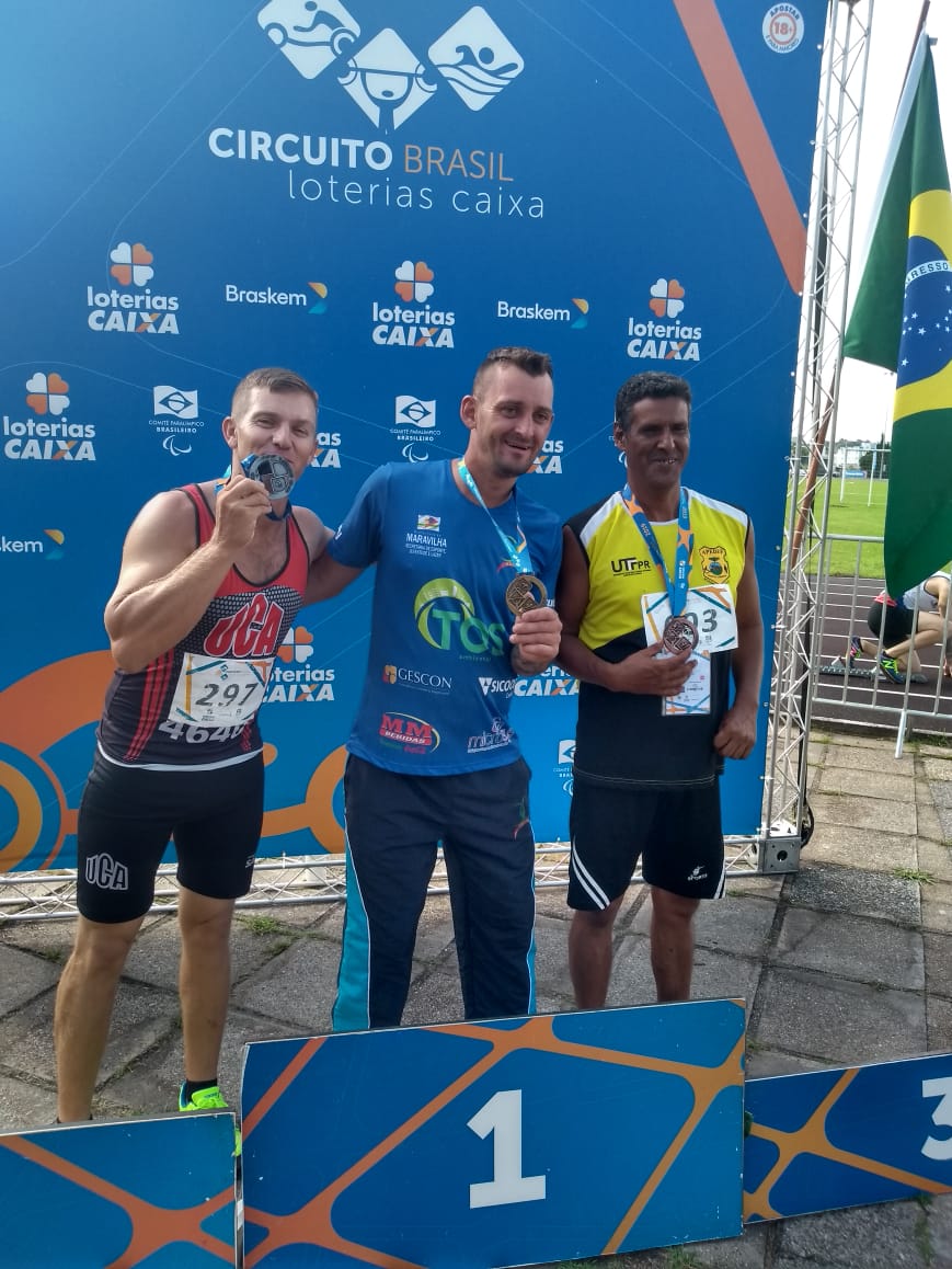 Cleomar da Silva conquista medalhas no Regional Rio-Sul